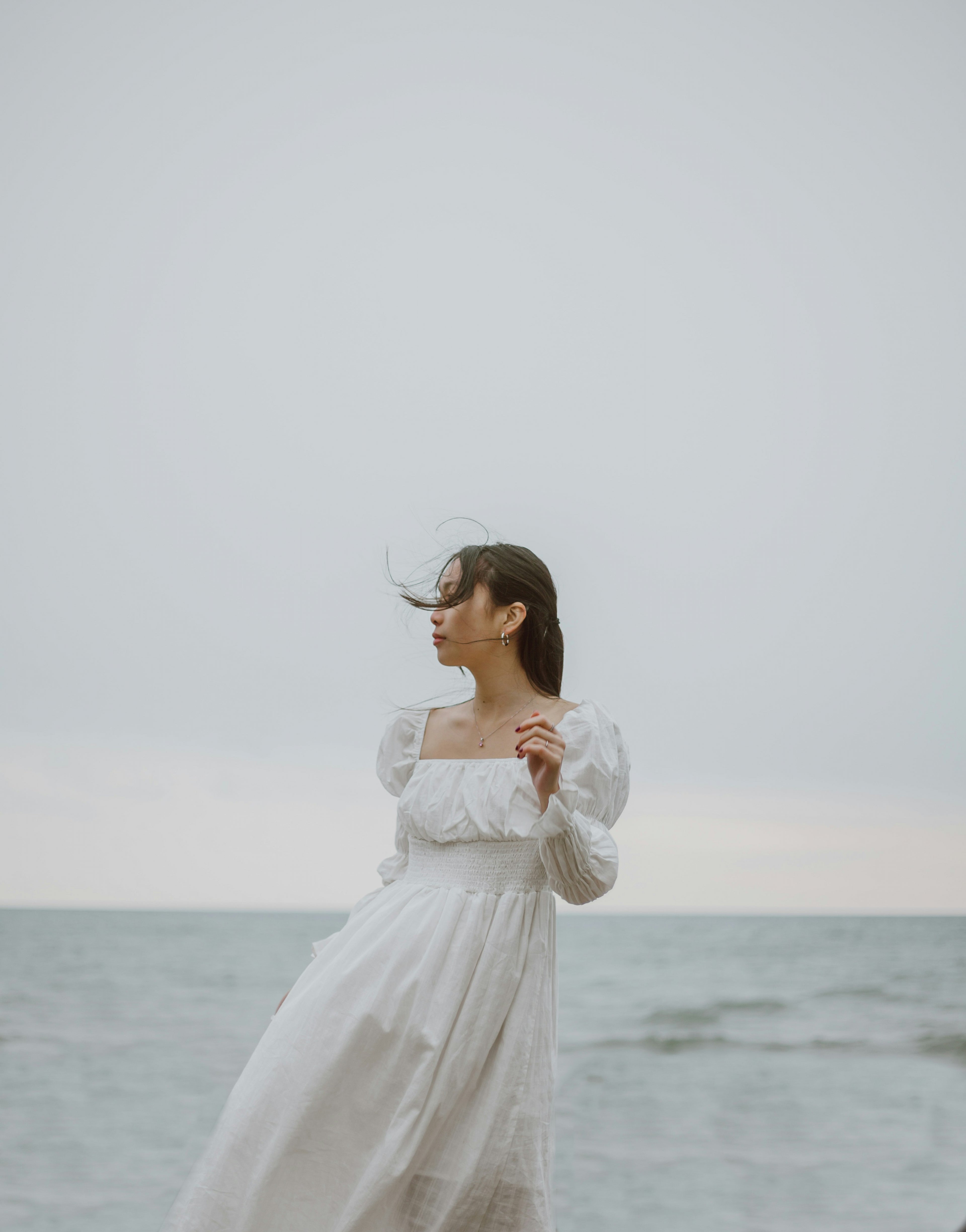How to Style Capsule Wardrobe for All Seasons
